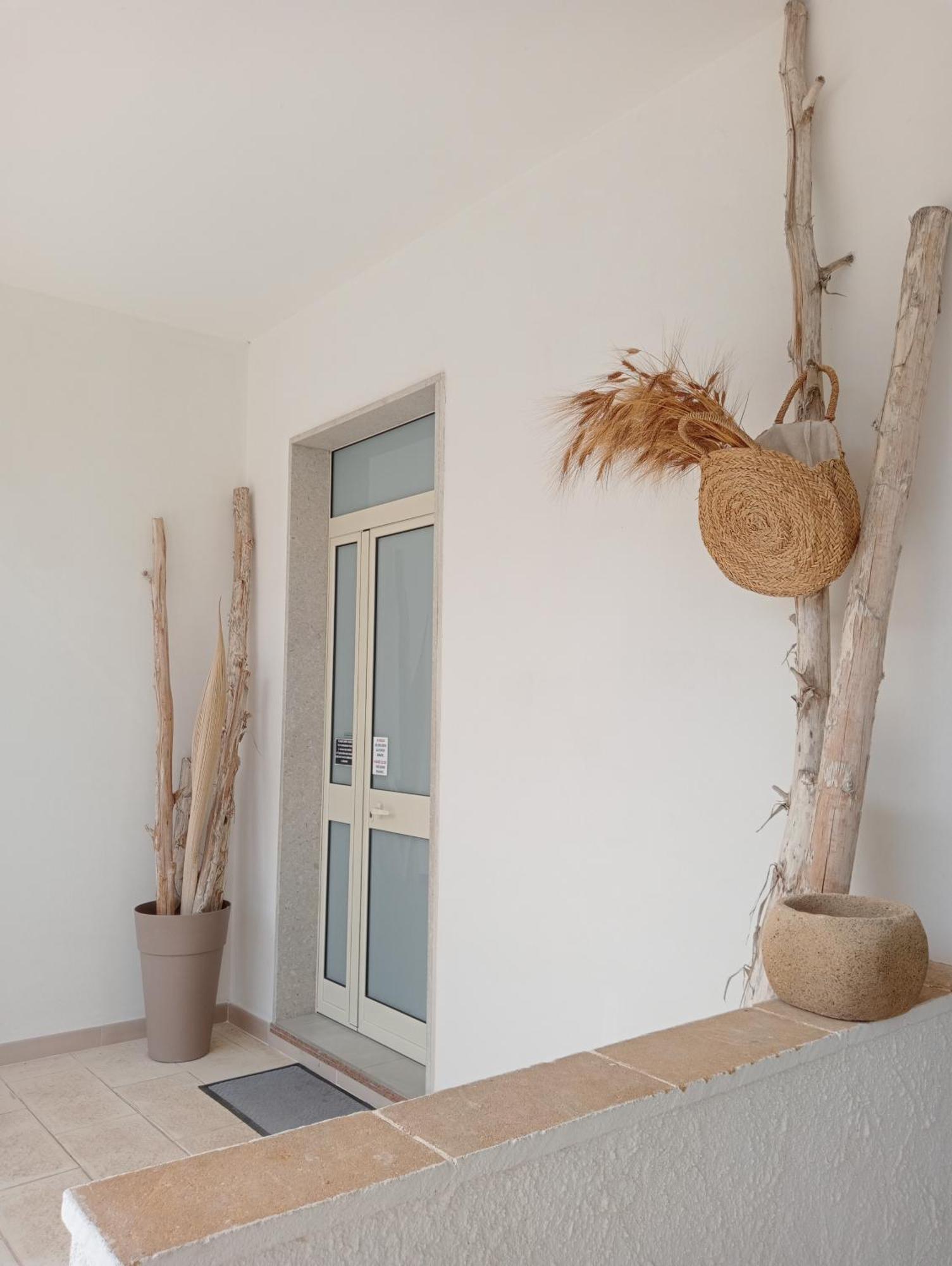 Scogliera Apartments Avola Exterior photo